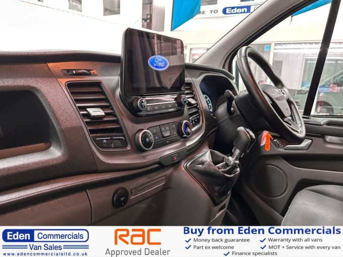 2025 Ford Transit Custom