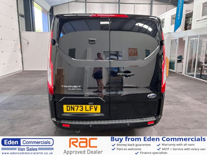 2025 Ford Transit Custom