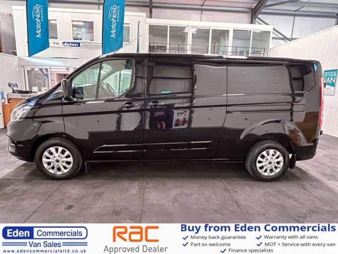 2025 Ford Transit Custom