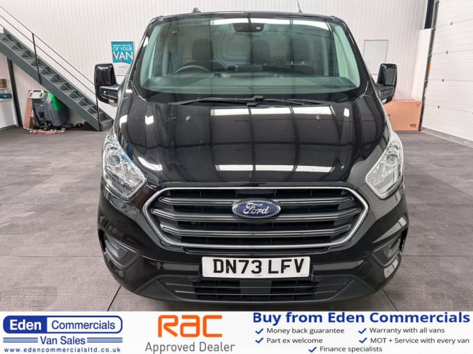 2025 Ford Transit Custom