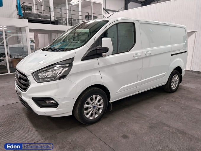 2025 Ford Transit Custom