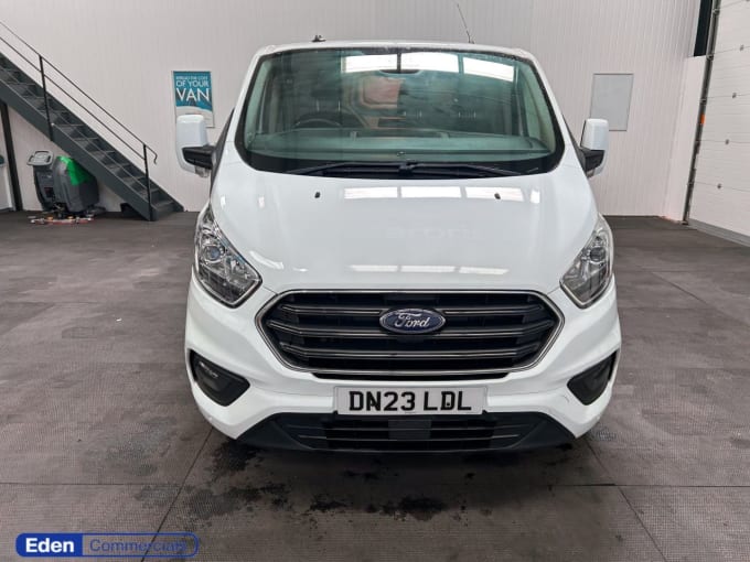 2025 Ford Transit Custom