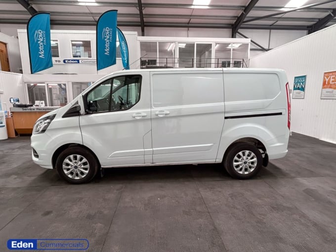 2025 Ford Transit Custom