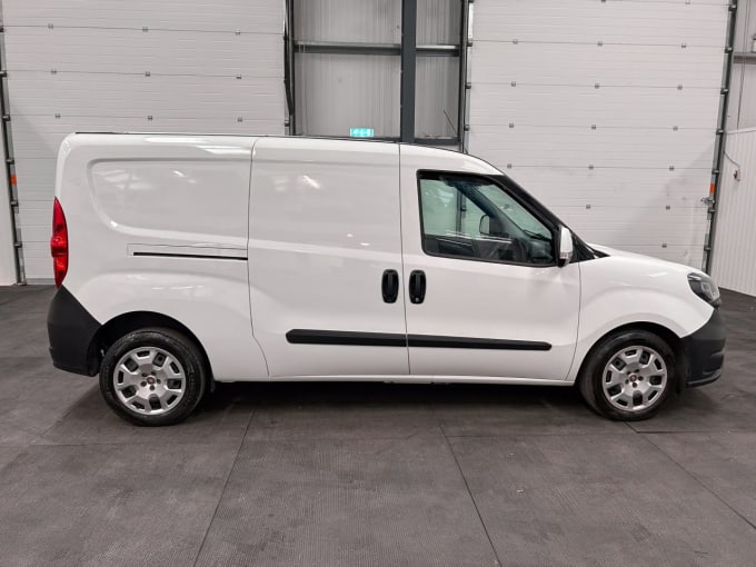 2025 Fiat Doblo