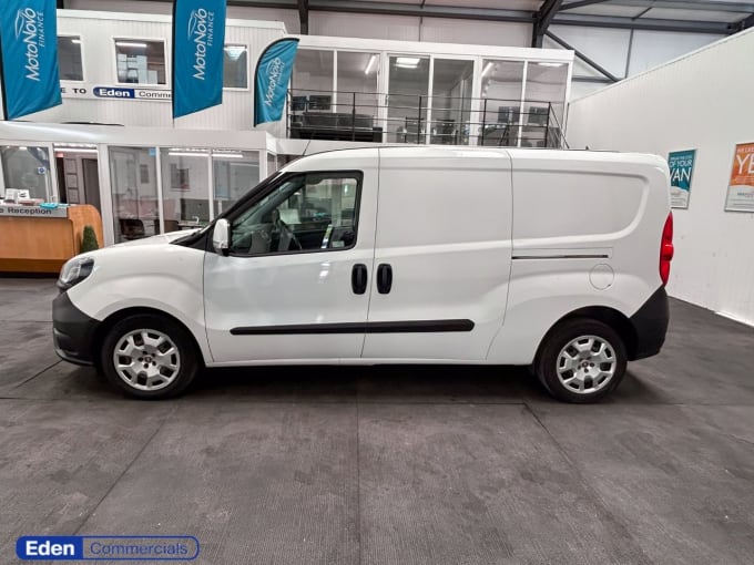 2025 Fiat Doblo