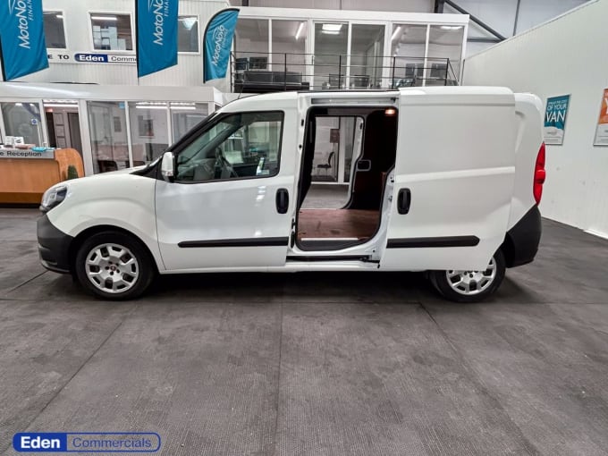 2025 Fiat Doblo