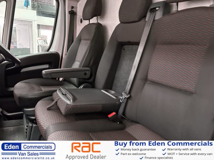 2025 Citroen Relay