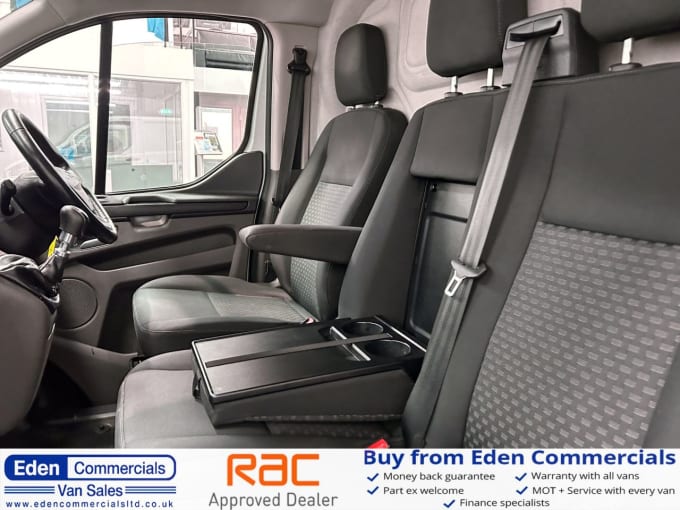 2025 Ford Transit Custom