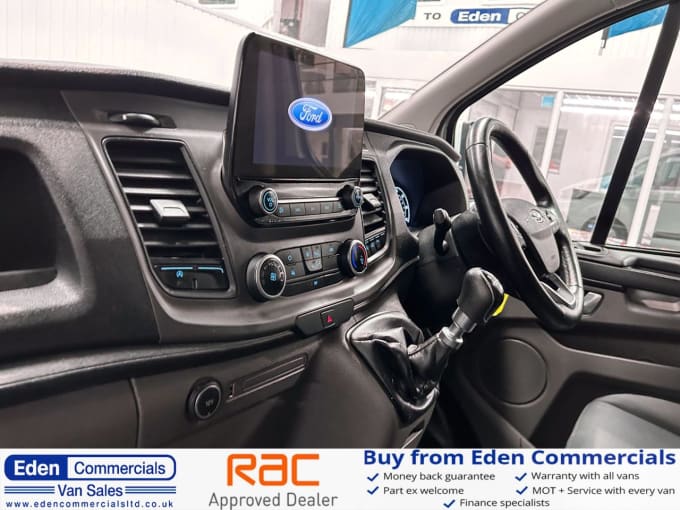 2025 Ford Transit Custom