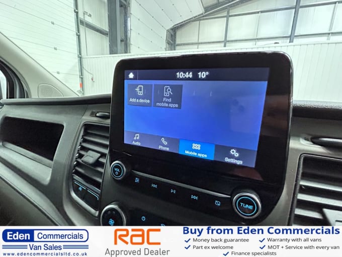 2025 Ford Transit Custom