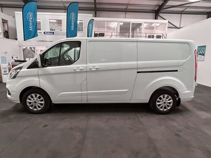 2025 Ford Transit Custom