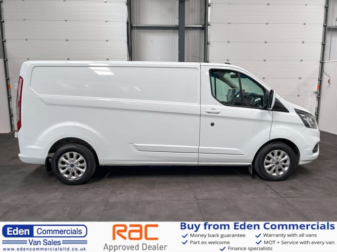 2025 Ford Transit Custom