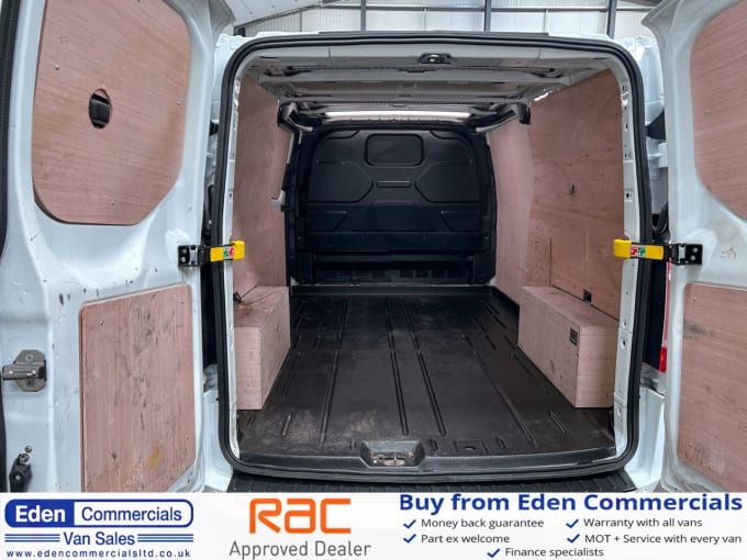 2025 Ford Transit Custom