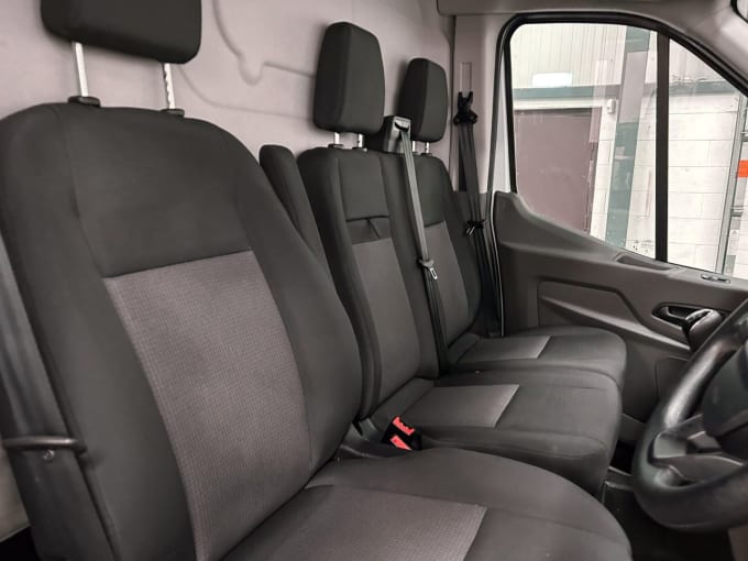 2025 Ford Transit