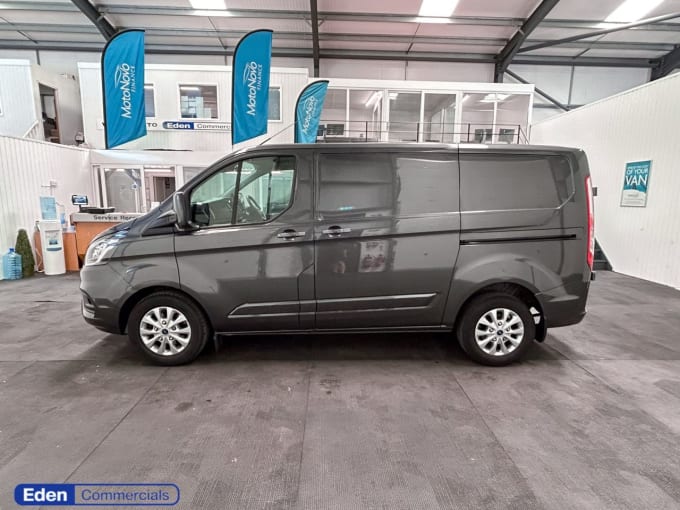 2025 Ford Transit Custom