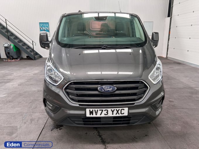 2025 Ford Transit Custom