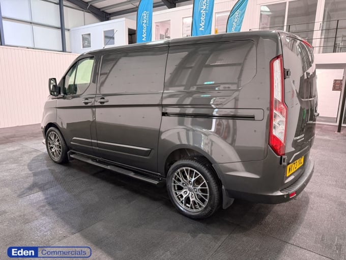 2025 Ford Transit Custom