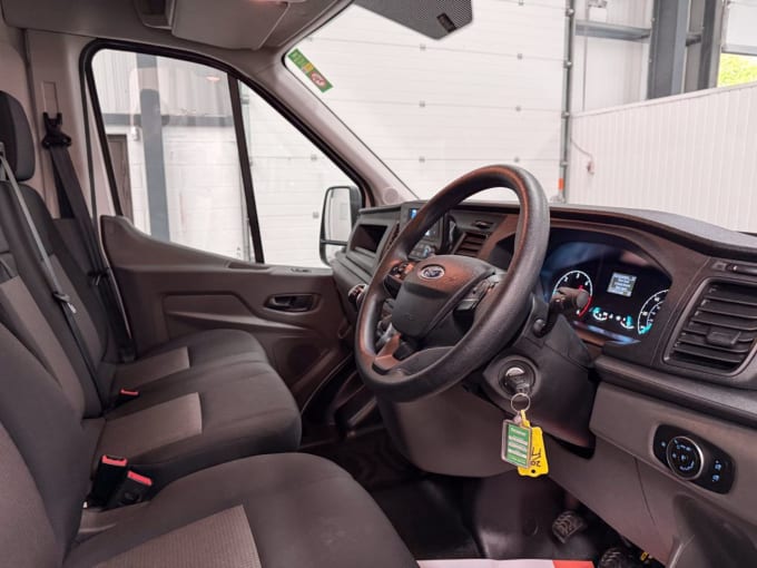 2025 Ford Transit