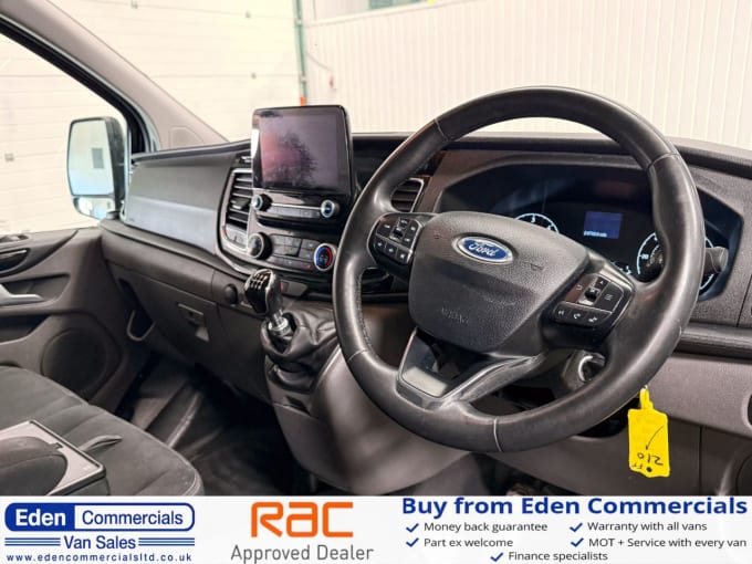 2025 Ford Transit Custom