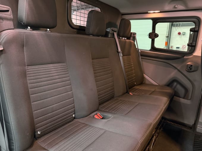 2025 Ford Transit Custom