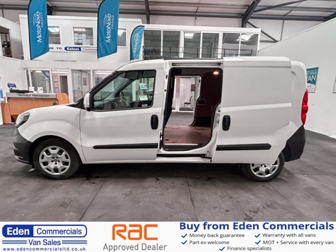 2025 Fiat Doblo