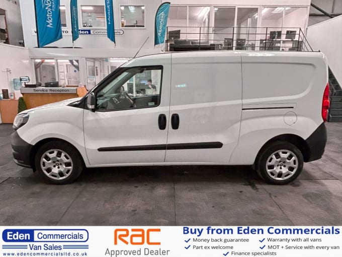 2025 Fiat Doblo