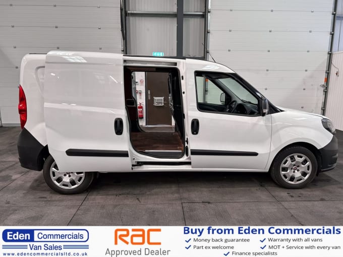 2025 Fiat Doblo