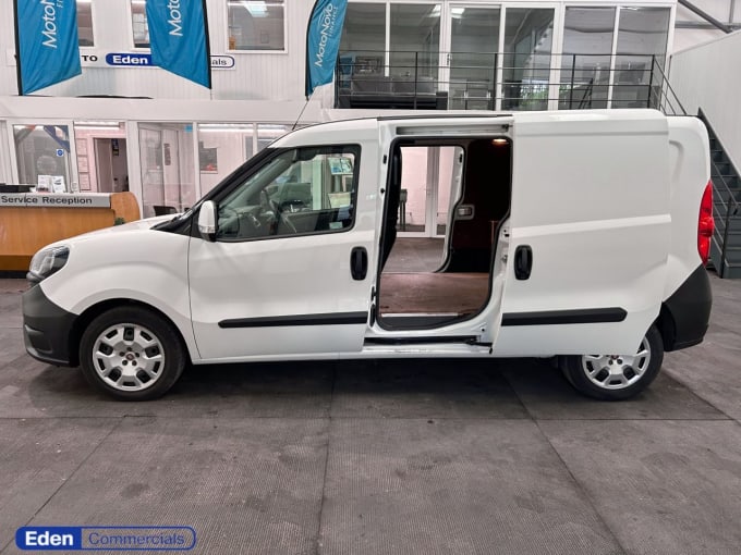 2025 Fiat Doblo