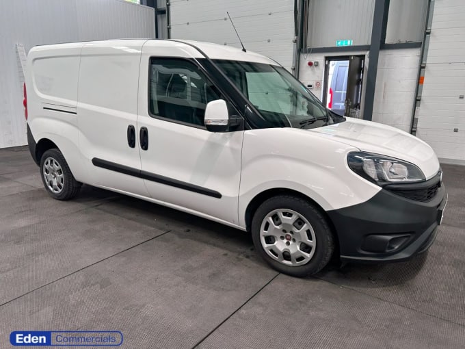2025 Fiat Doblo