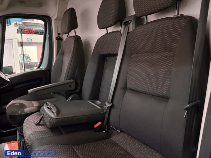 2025 Citroen Relay