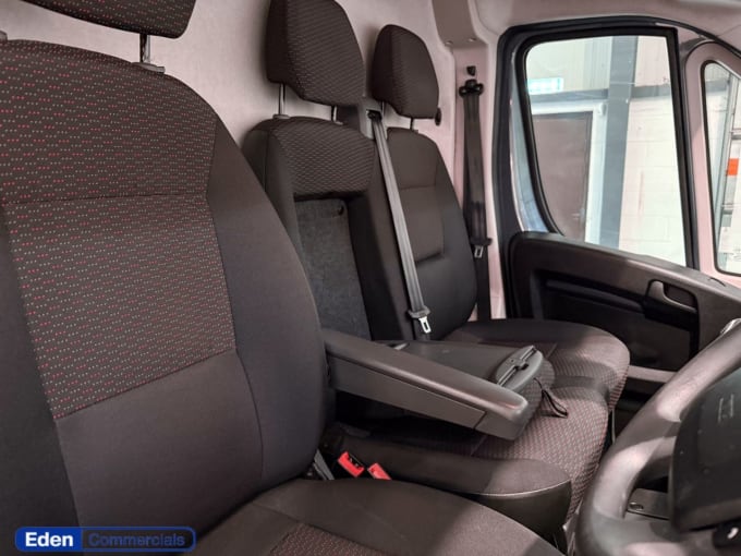 2025 Citroen Relay