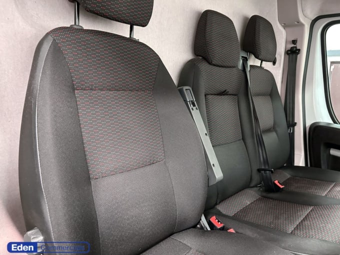 2025 Citroen Relay