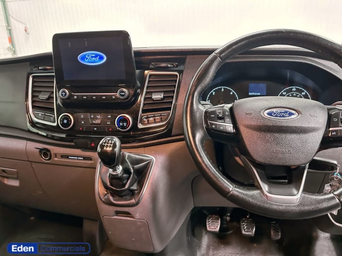 2025 Ford Transit Custom
