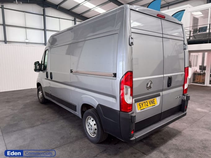 2025 Vauxhall Movano