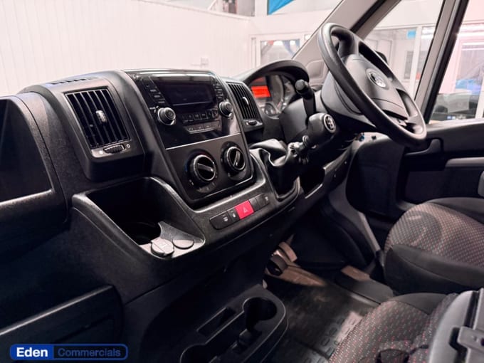 2025 Vauxhall Movano