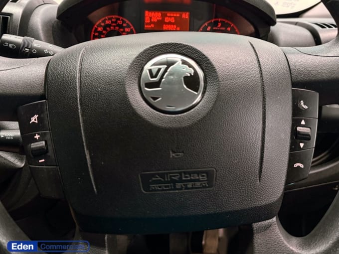 2025 Vauxhall Movano