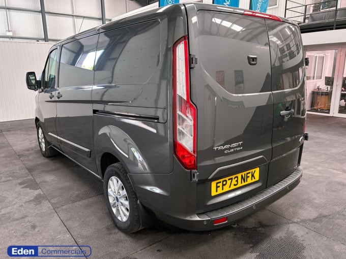 2025 Ford Transit Custom