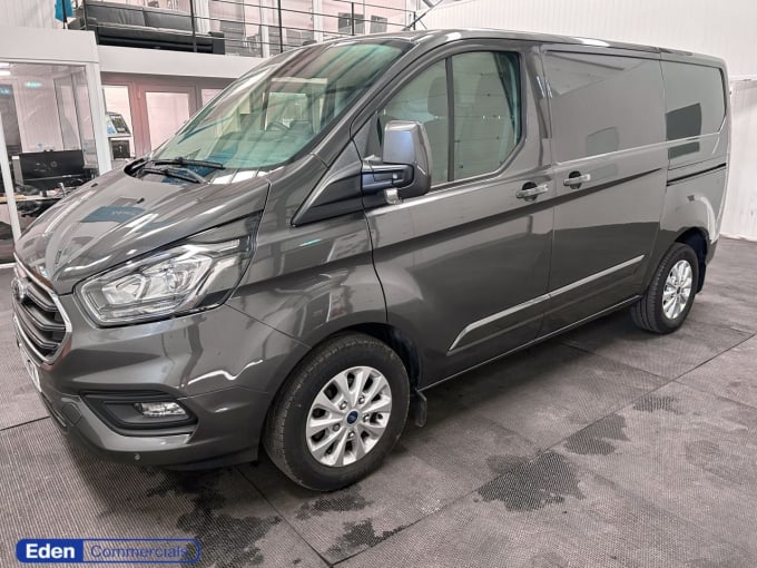 2025 Ford Transit Custom