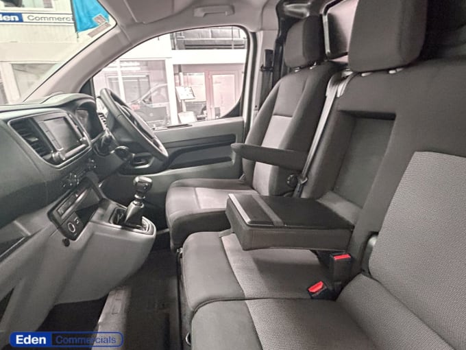 2025 Vauxhall Vivaro