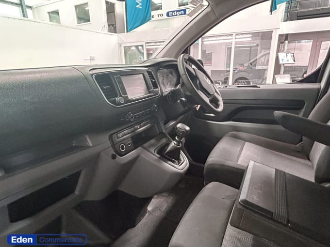 2025 Vauxhall Vivaro
