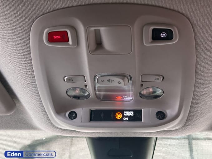 2025 Vauxhall Vivaro