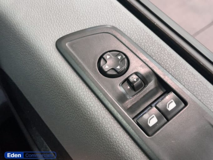 2025 Vauxhall Vivaro