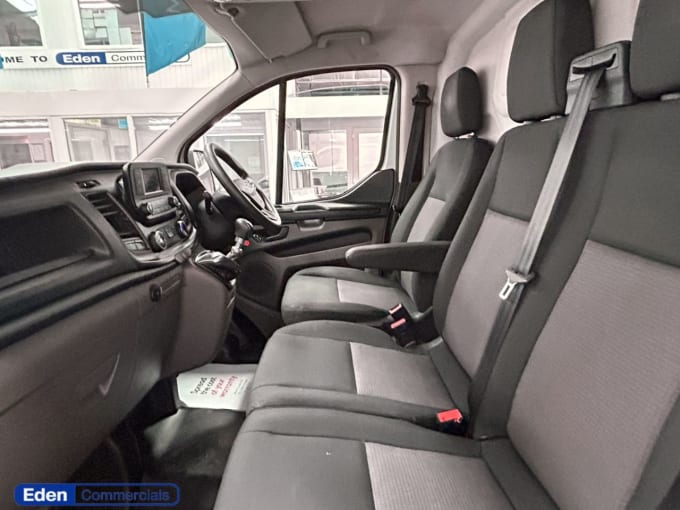 2025 Ford Transit Custom