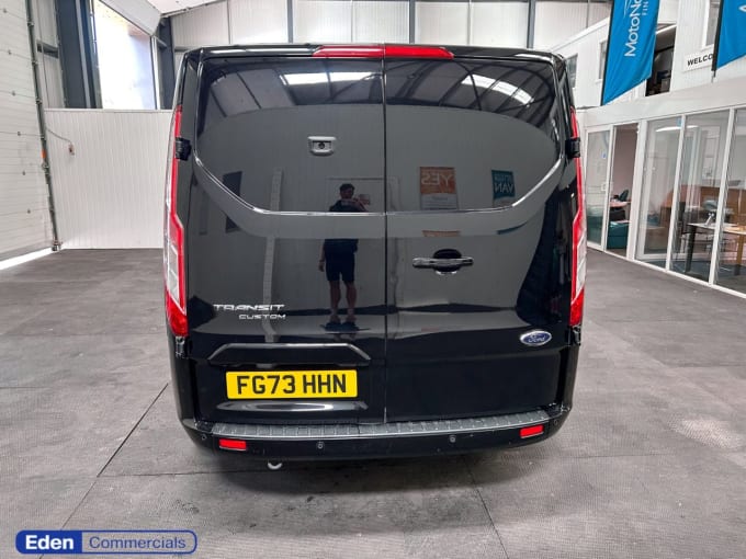 2025 Ford Transit Custom