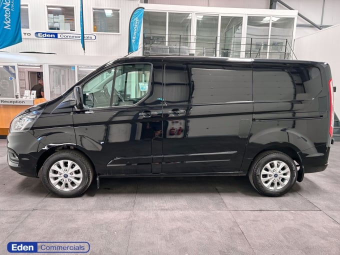 2025 Ford Transit Custom