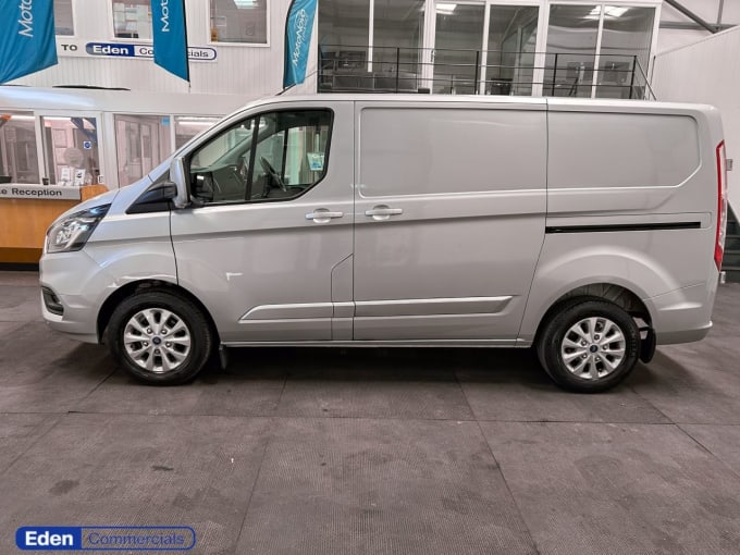 2025 Ford Transit Custom