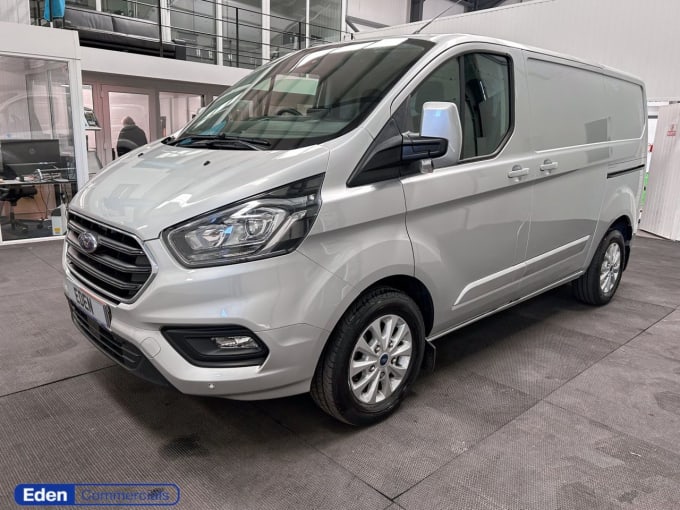 2025 Ford Transit Custom