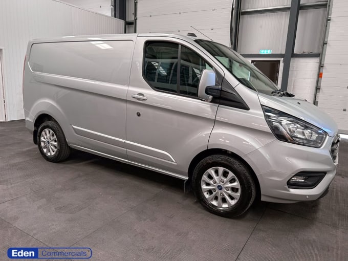 2025 Ford Transit Custom