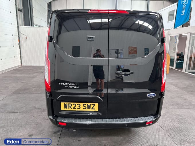 2025 Ford Transit Custom