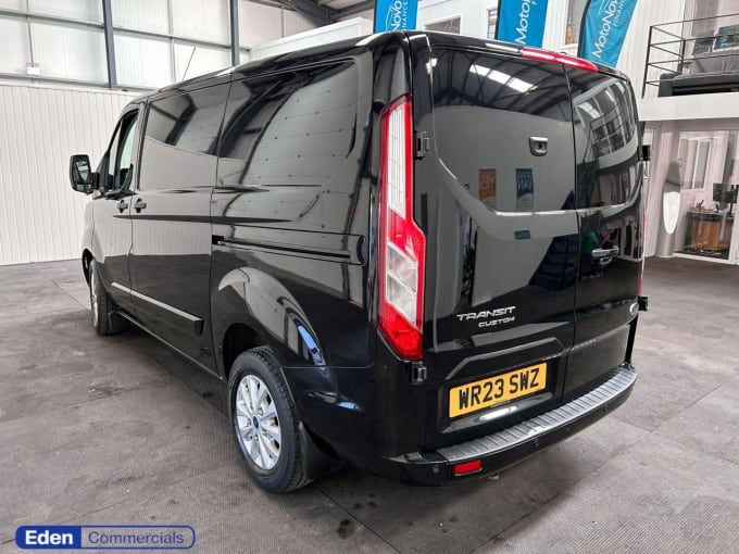 2025 Ford Transit Custom